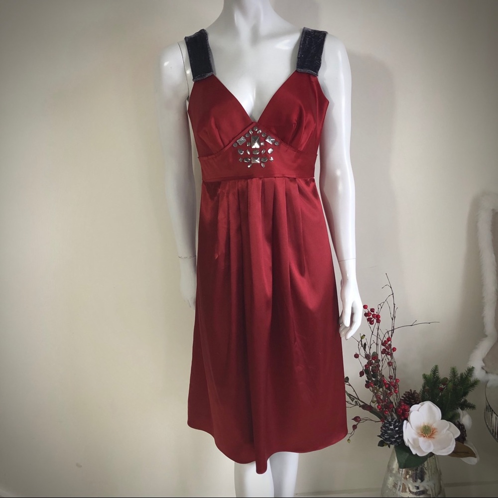 ❤️Simply Vera dress by Vera Wang
